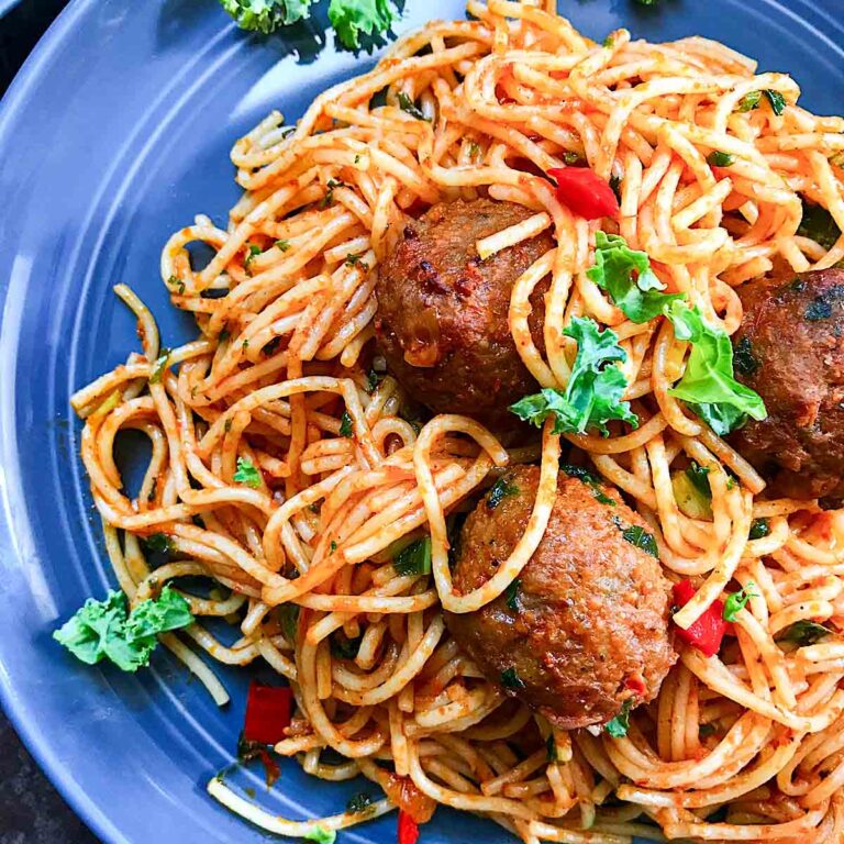 Easy Spaghetti with Kale